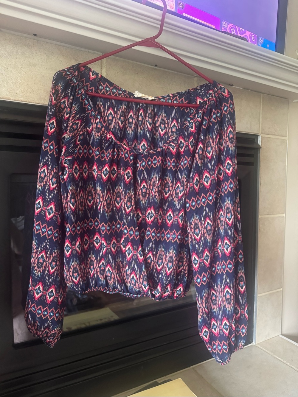 Women's Navy & Pink Patterned Long-Sleeve Peasant Top